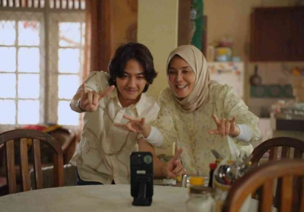 Review Film Seni Merayu Tuhan: Perjalanan Penuh Makna yang Bikin Hati Tersentuh