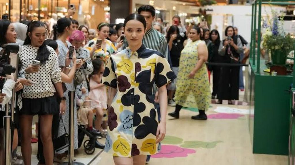 Motif Bunga Marimekko Akhirnya Hadir di Indonesia! Koleksinya Penuh Warna dan Karakter